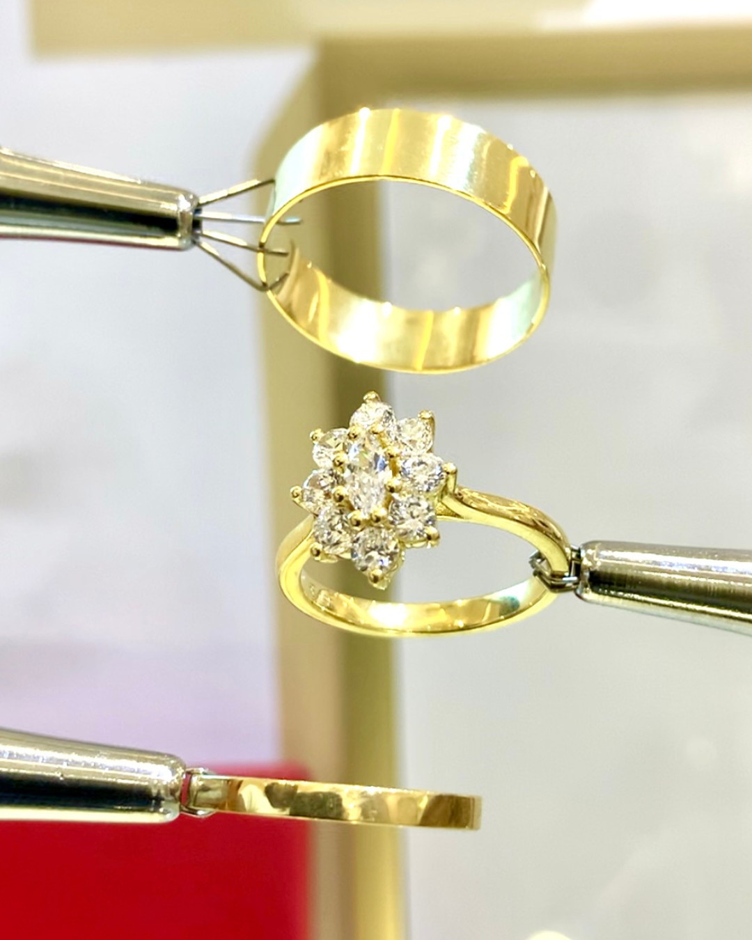 Forever Moissanite Wedding Ring Set (SALES)