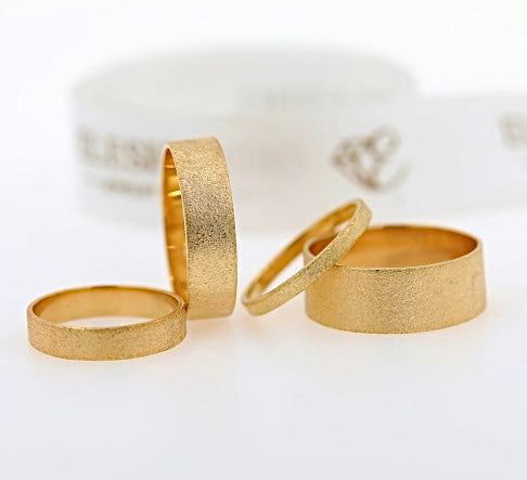 Brush Flat Wedding band