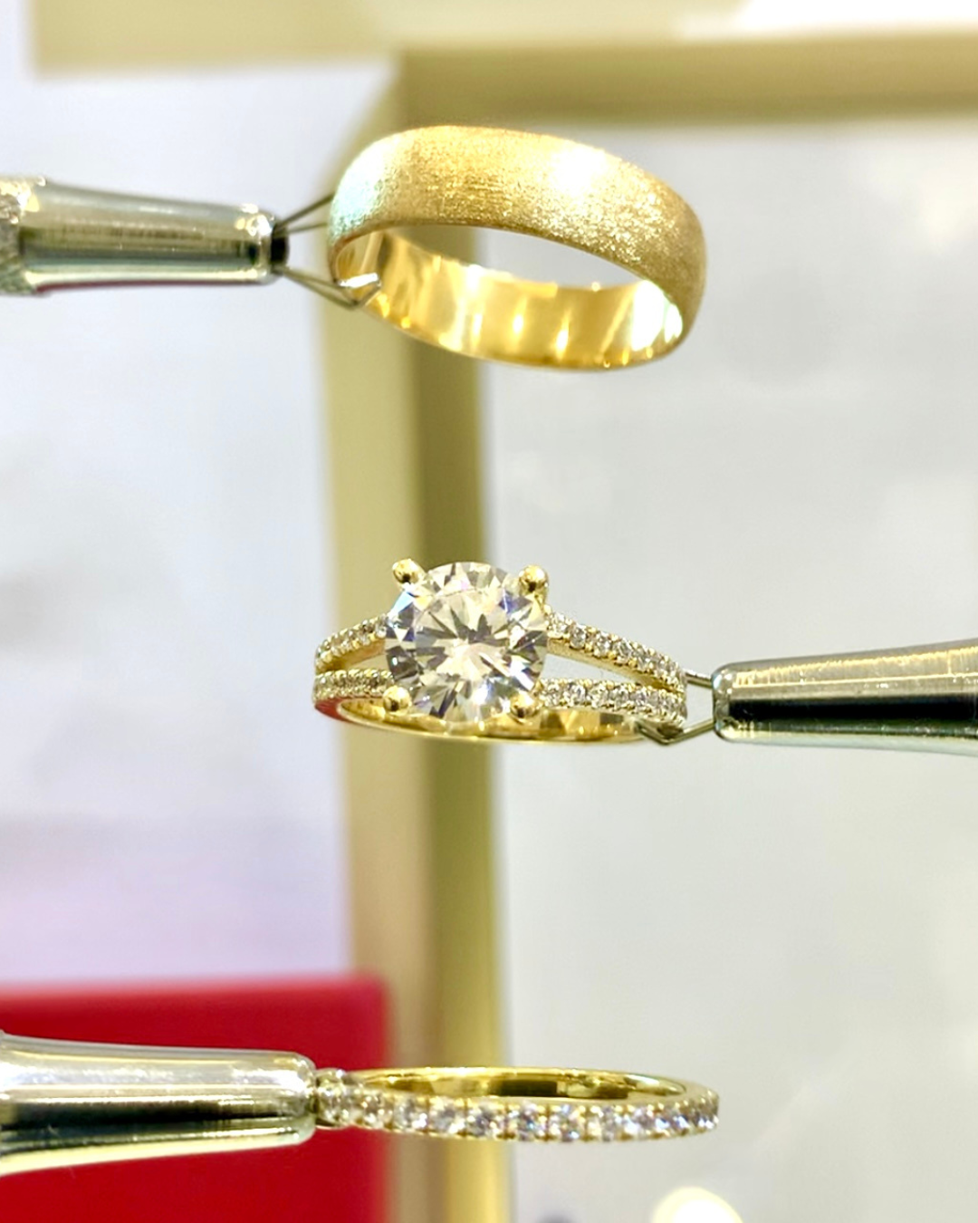 True Moissanite wedding ring set (SALES)